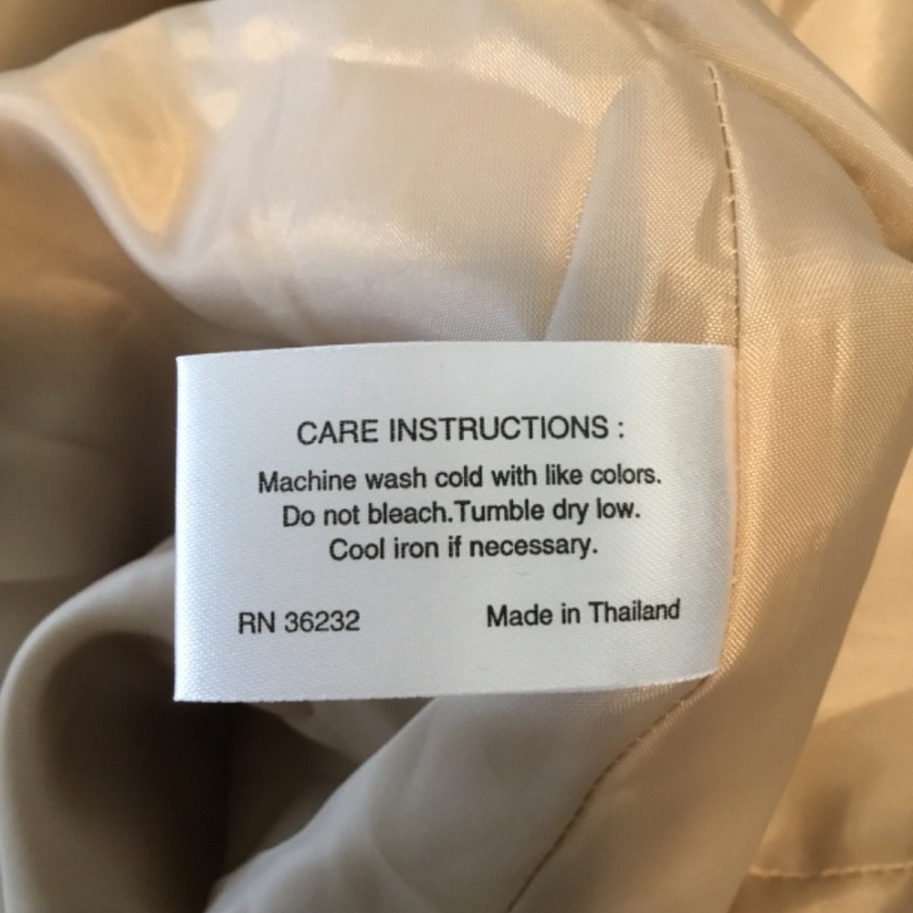 Gallery trench rain jacket, new without tag - Picture 7 of 7